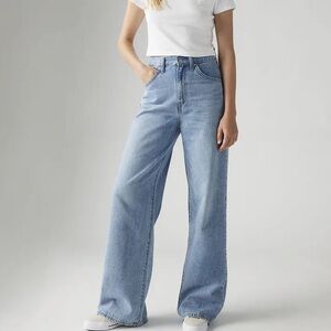 NWT Levi’s Cinch Baggy Jeans